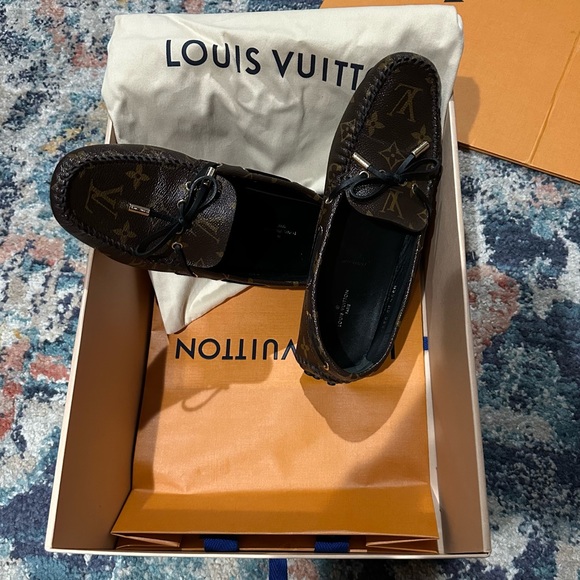 Louis Vuitton Loafer/Moccasins/ Driving Shoes Authentic LV - Picture 5 of 5